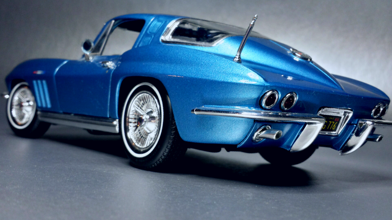 Illustration for article titled 'Merica Monday: 1965 Corvette